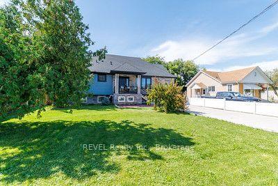 Photo 2 of 491 Geneva Street, St. Catharines, Lakeport — HOMEH