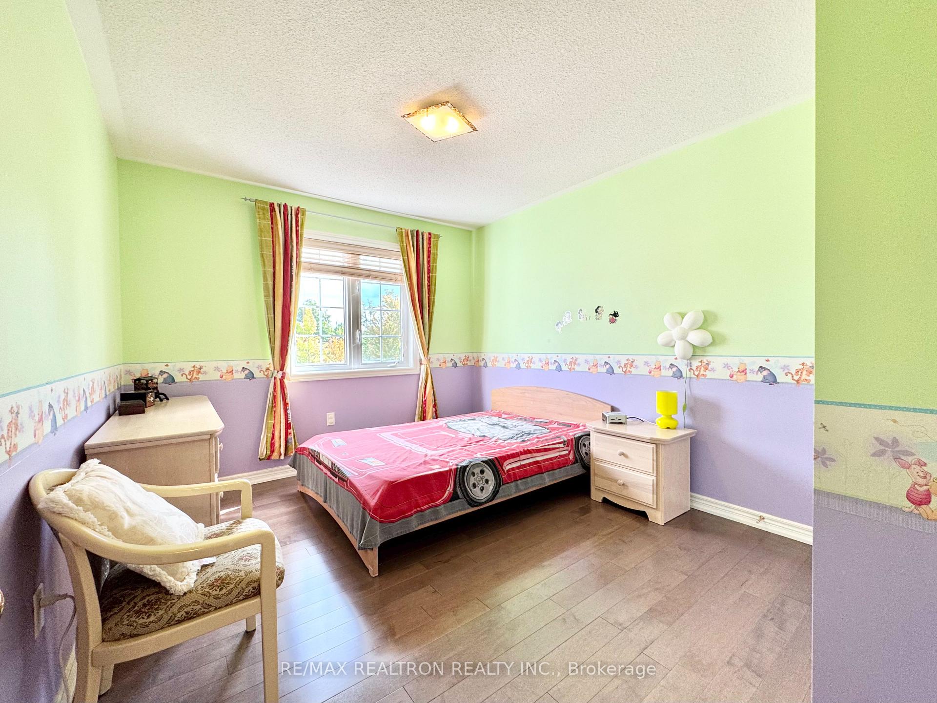Photo 31 of 2 Redmond Drive, Vaughan, Patterson — HOMEH