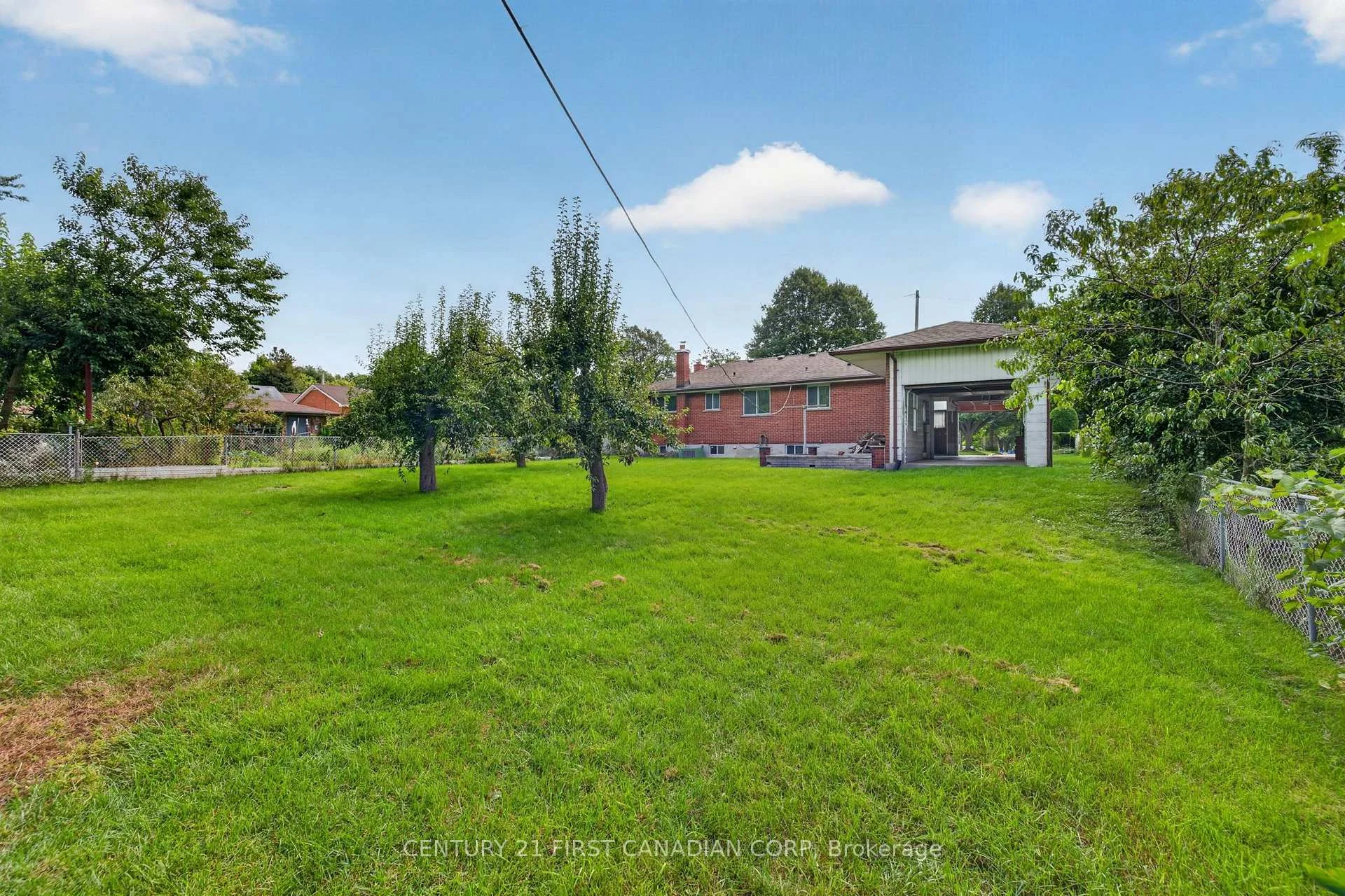 Photo 45 of 141 Fairhaven Circle, London, East O — HOMEH