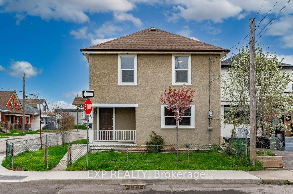 Photo 1 of 54 Frederick Avenue, Hamilton, Crown Point — HOMEH