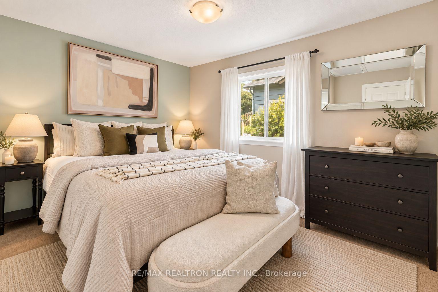 Photo 25 of 1152 Stoney Point Road, Innisfil, Lefroy — HOMEH