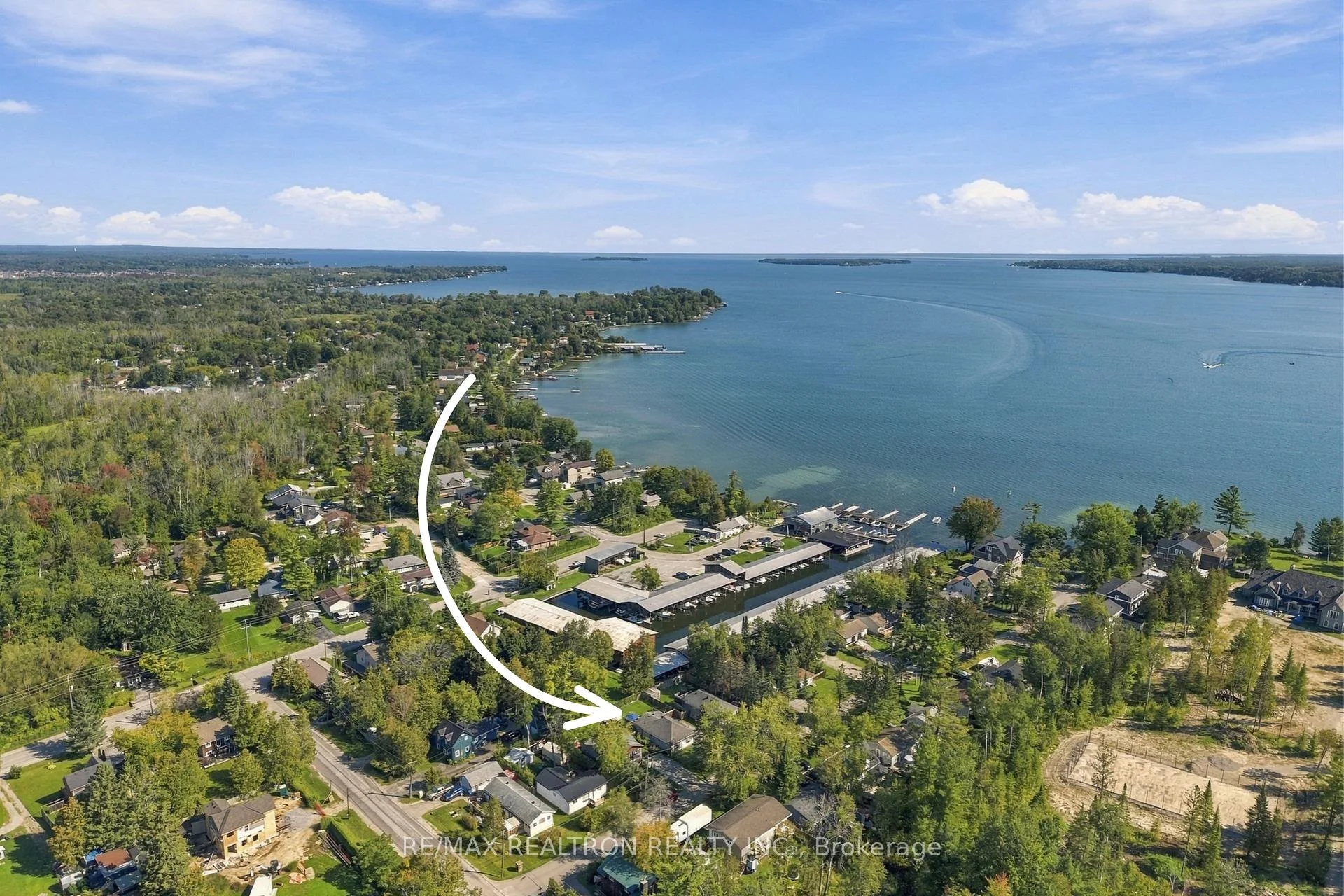 Photo 20 of 1152 Stoney Point Road, Innisfil, Lefroy — HOMEH