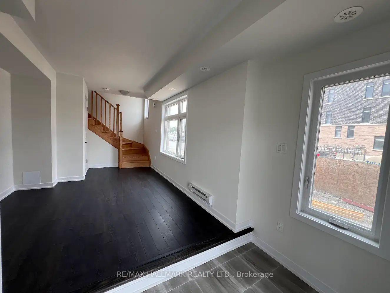 Photo 5 of Unit 101, 1865 Pickering Parkway S, Pickering, Village East — HOMEH
