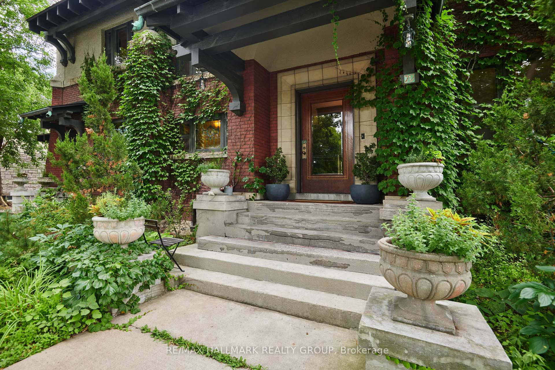 Photo 4 of 517 O'Connor Street, Ottawa, Glebe — HOMEH