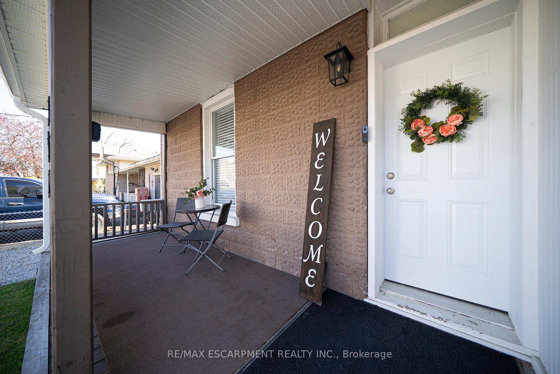 Photo 3 of 171 Drummond Street, Brantford, Victoria/Arthur — HOMEH
