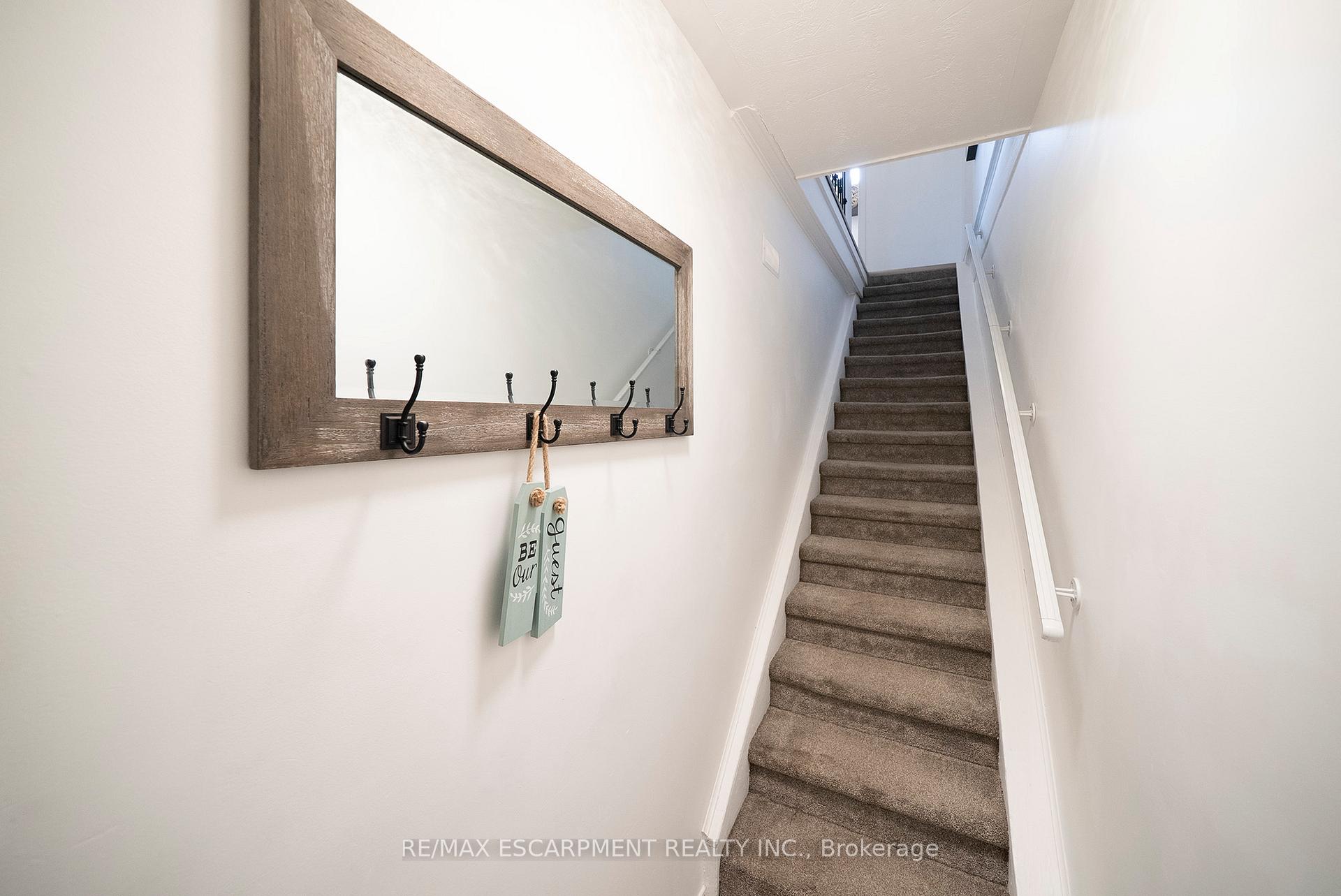 Photo 4 of 171 Drummond Street, Brantford, Victoria/Arthur — HOMEH