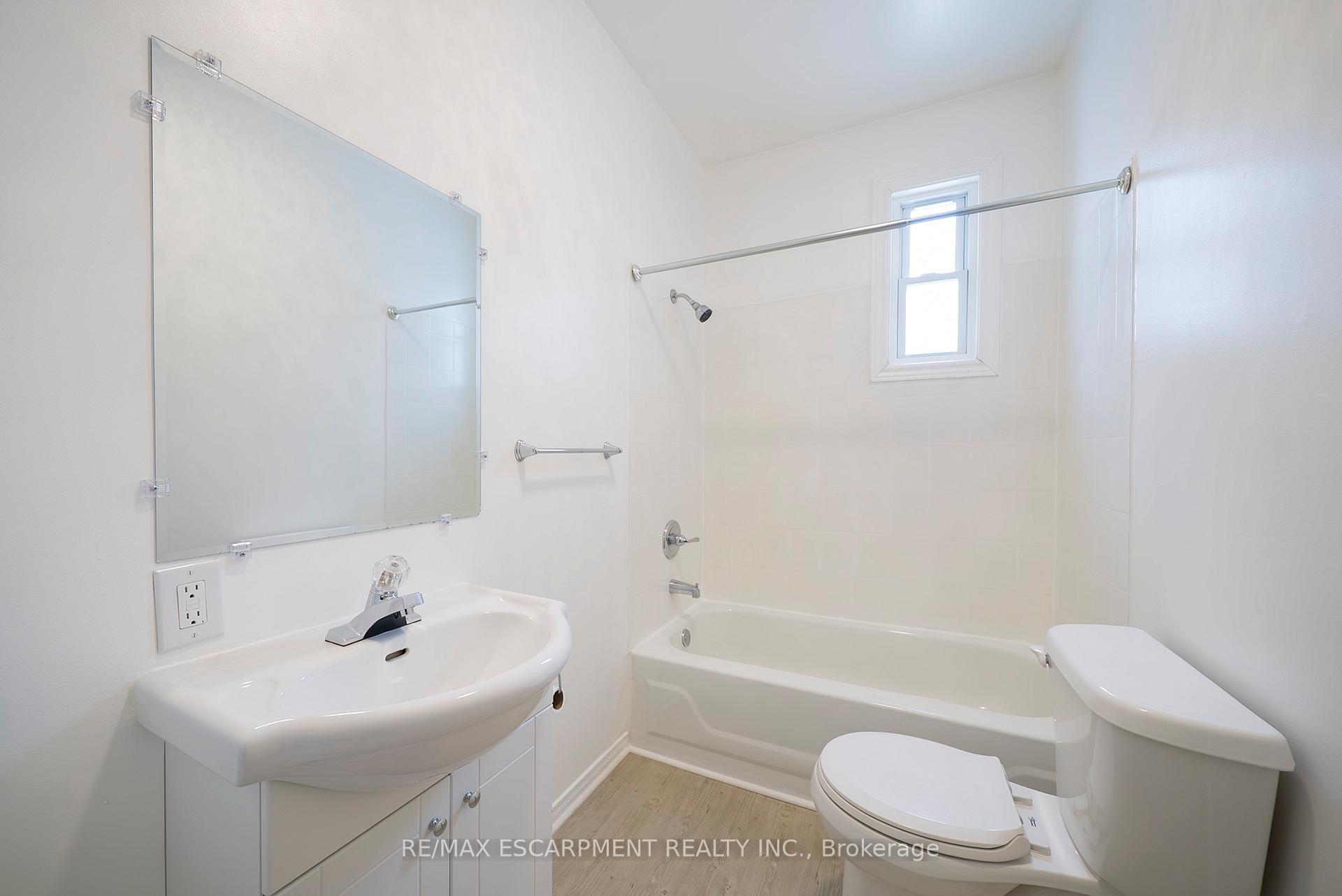 Photo 26 of 171 Drummond Street, Brantford, Victoria/Arthur — HOMEH