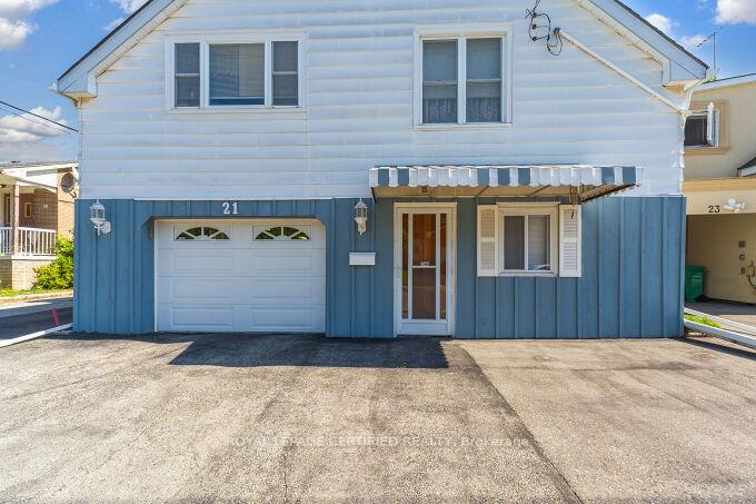 Photo 4 of 21 Denison Avenue, Brampton, Downtown Brampton — HOMEH