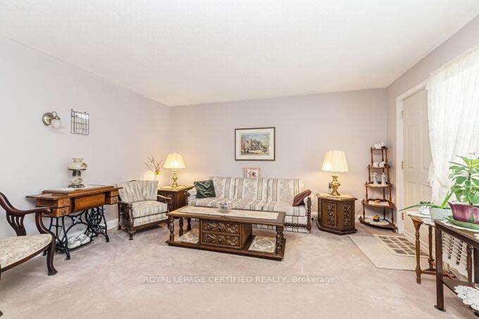 Photo 18 of 21 Denison Avenue, Brampton, Downtown Brampton — HOMEH