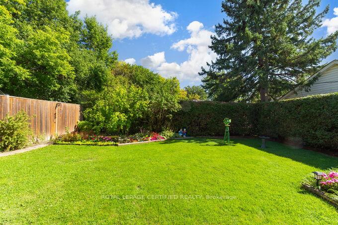 Photo 34 of 21 Denison Avenue, Brampton, Downtown Brampton — HOMEH