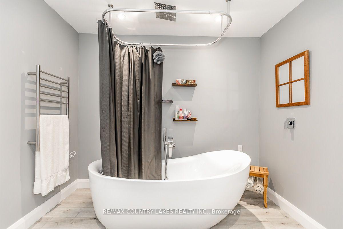 Photo 11 of 2589 Lakeshore Drive, Ramara, Brechin — HOMEH