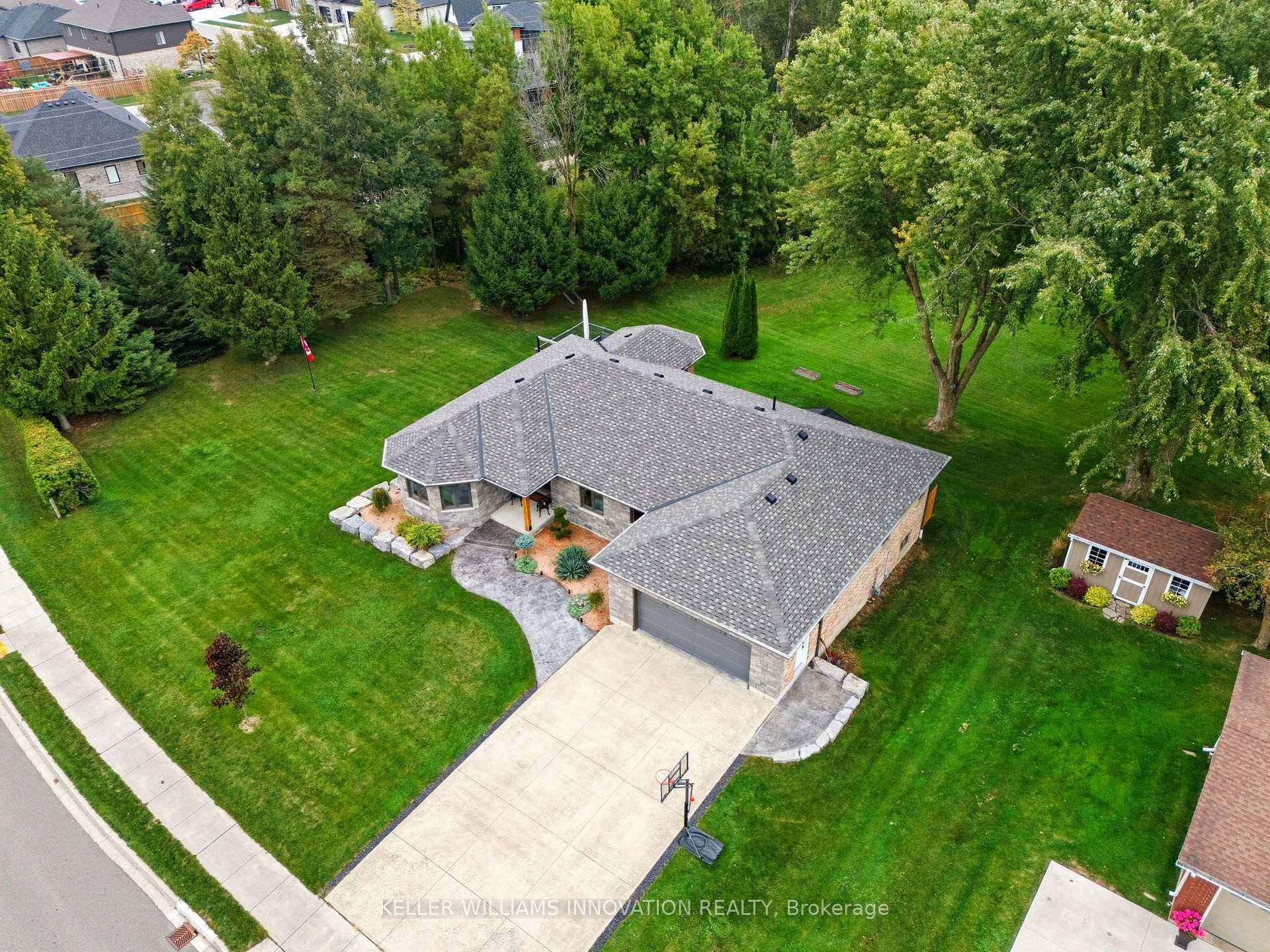 Photo 2 of 29 Mcdonald Street W, North Perth, Listowel — HOMEH
