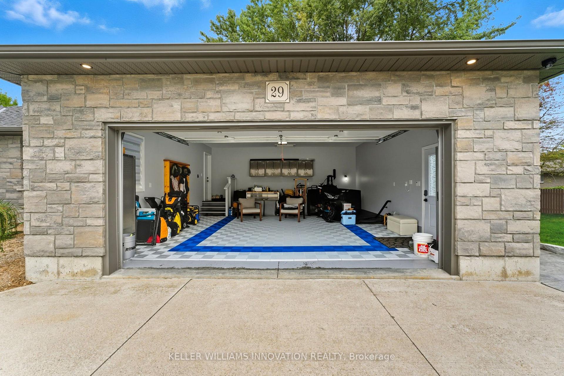 Photo 7 of 29 Mcdonald Street W, North Perth, Listowel — HOMEH