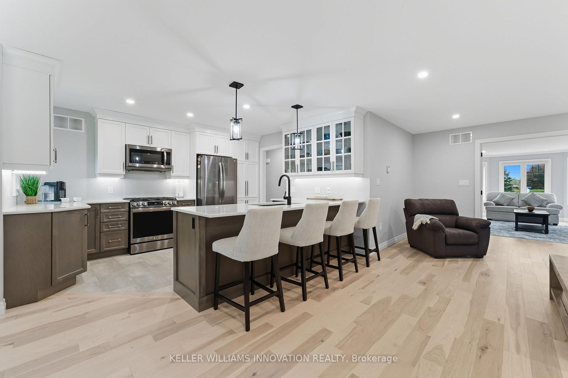 Photo 13 of 29 Mcdonald Street W, North Perth, Listowel — HOMEH
