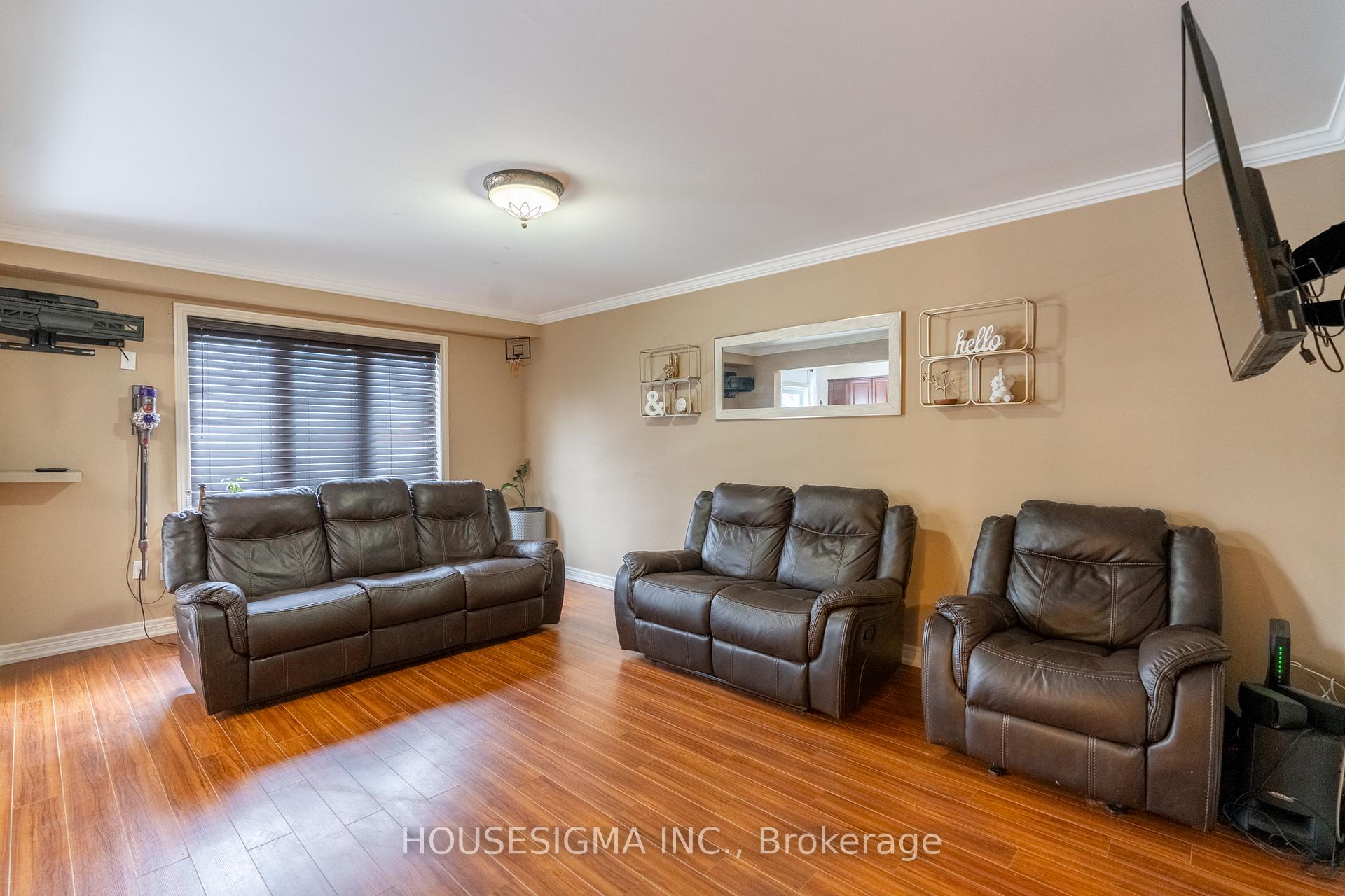 Photo 4 of 48 South Street N, Thorold, Port Robinson — HOMEH
