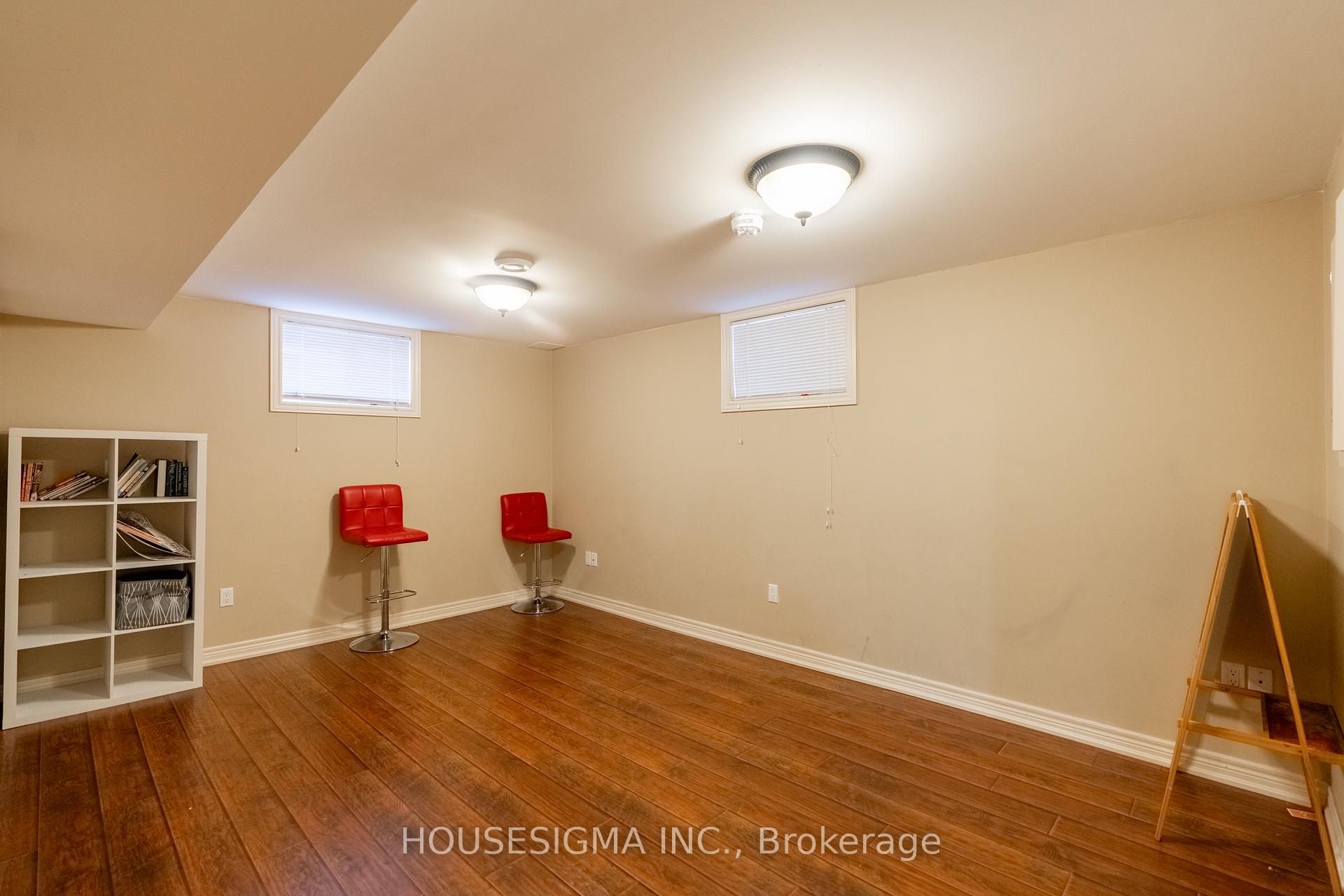Photo 17 of 48 South Street N, Thorold, Port Robinson — HOMEH