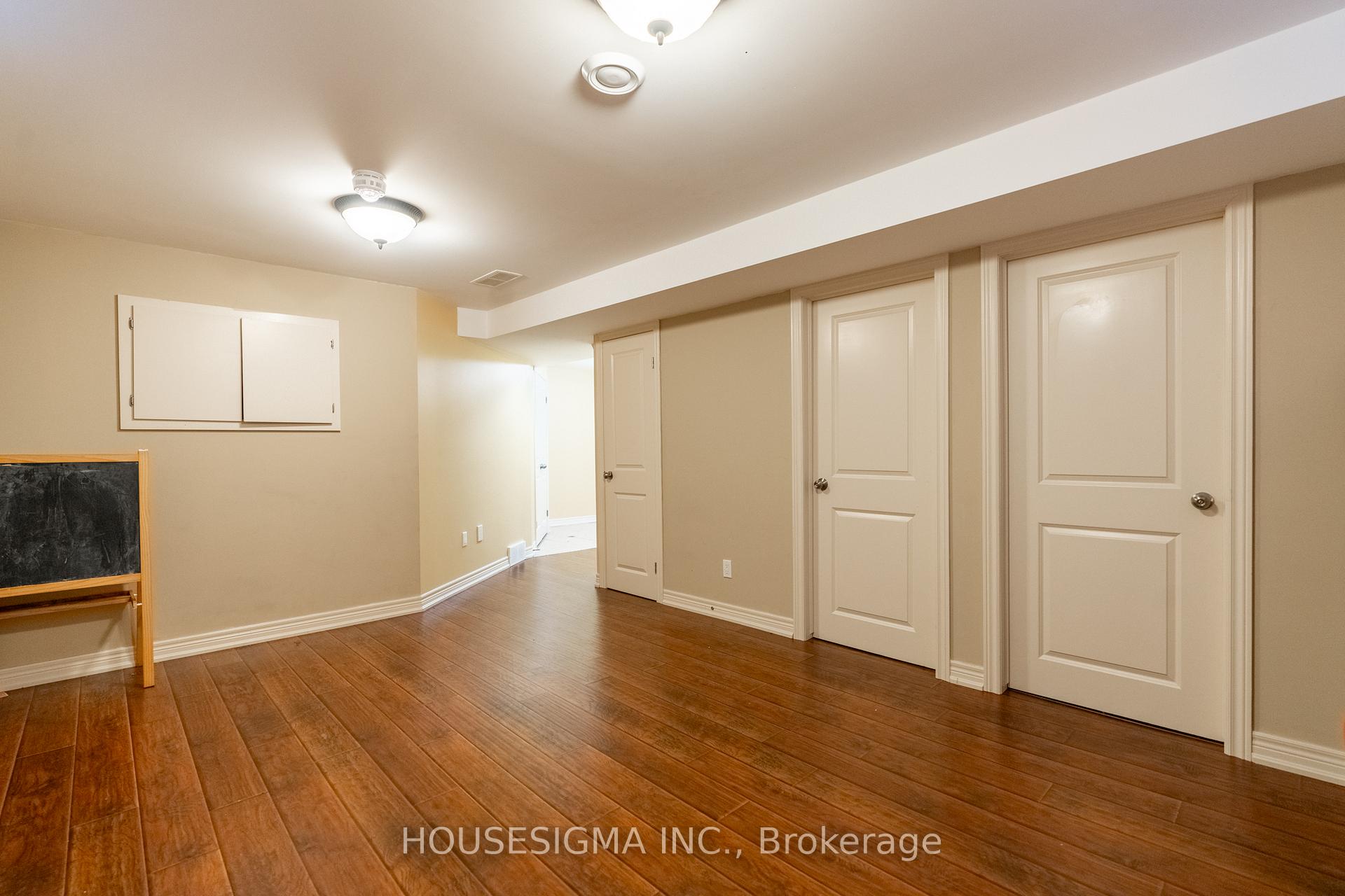 Photo 18 of 48 South Street N, Thorold, Port Robinson — HOMEH