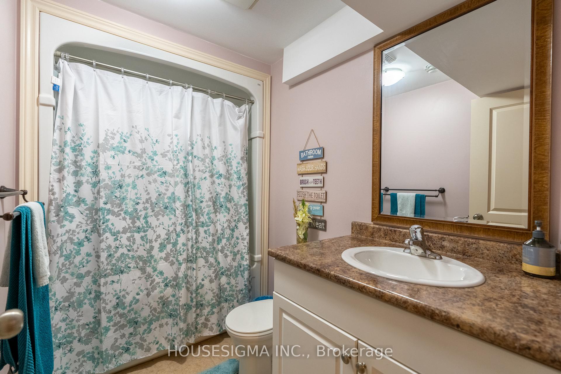 Photo 19 of 48 South Street N, Thorold, Port Robinson — HOMEH