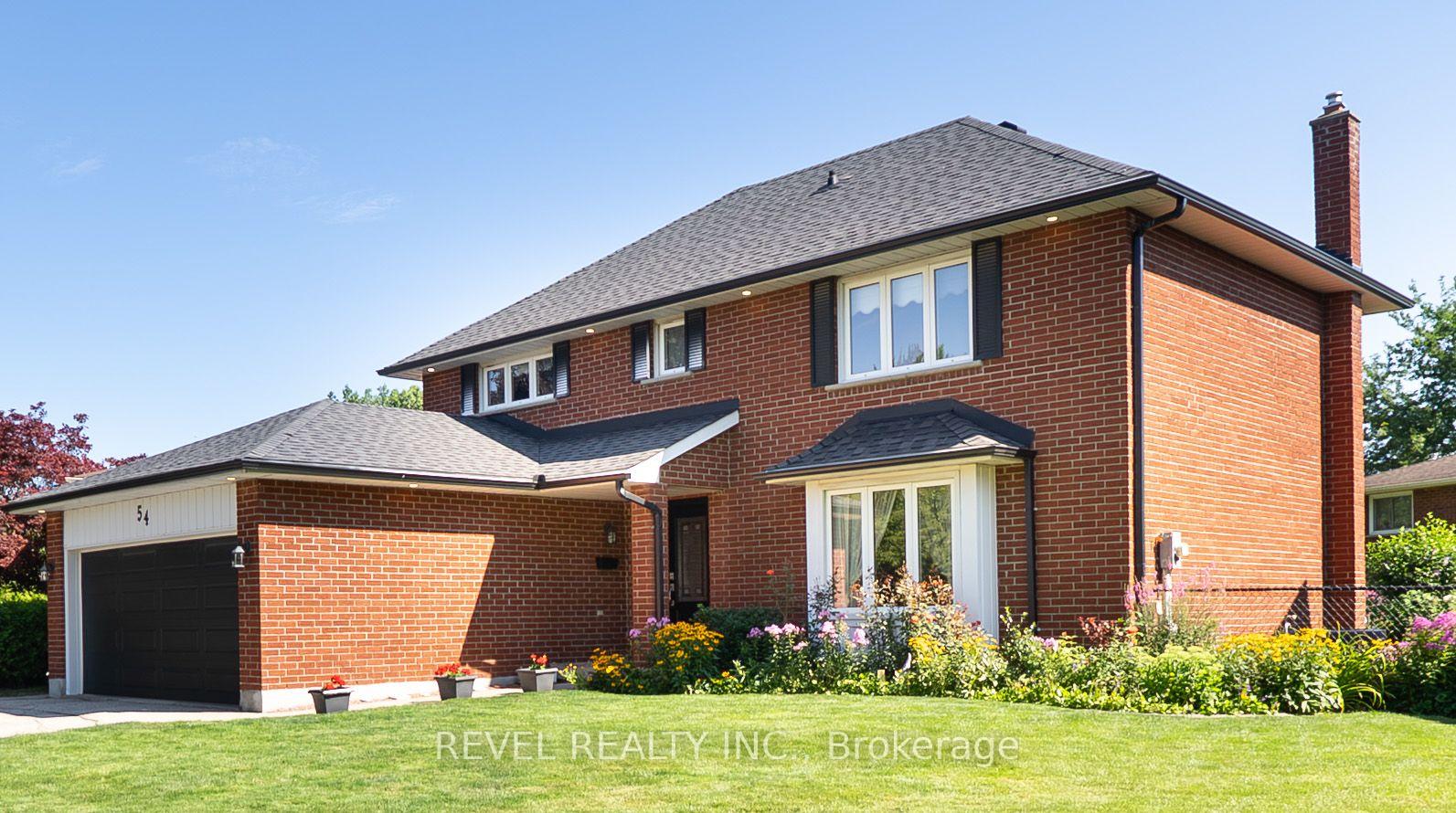 Photo 4 of 54 Dante Crescent, Brantford, Lynden Hills — HOMEH