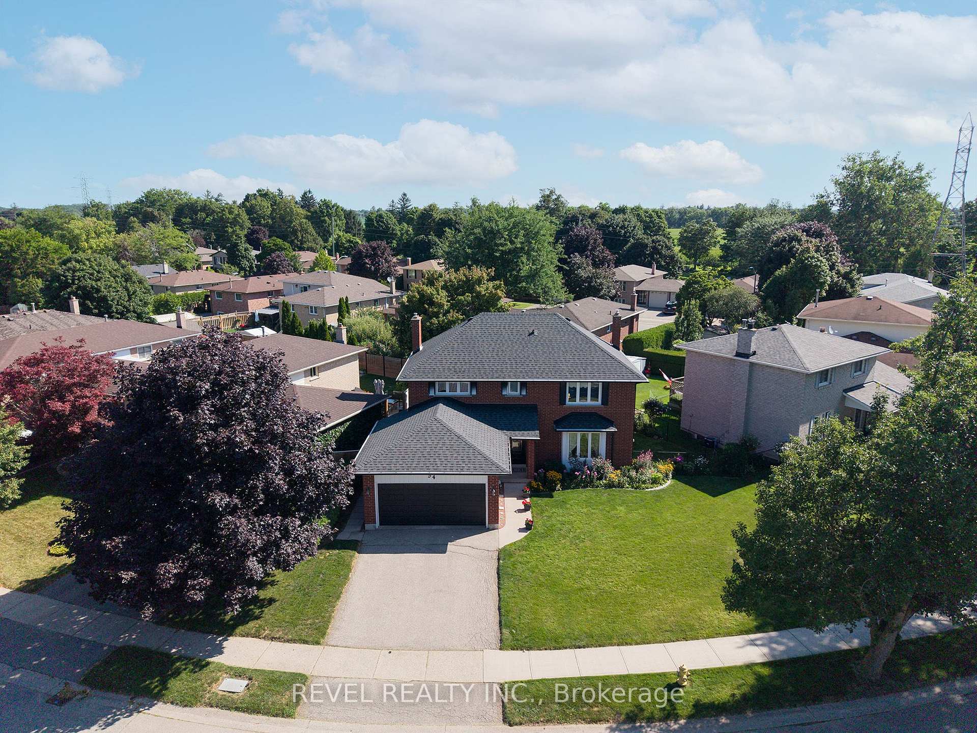 Photo 41 of 54 Dante Crescent, Brantford, Lynden Hills — HOMEH