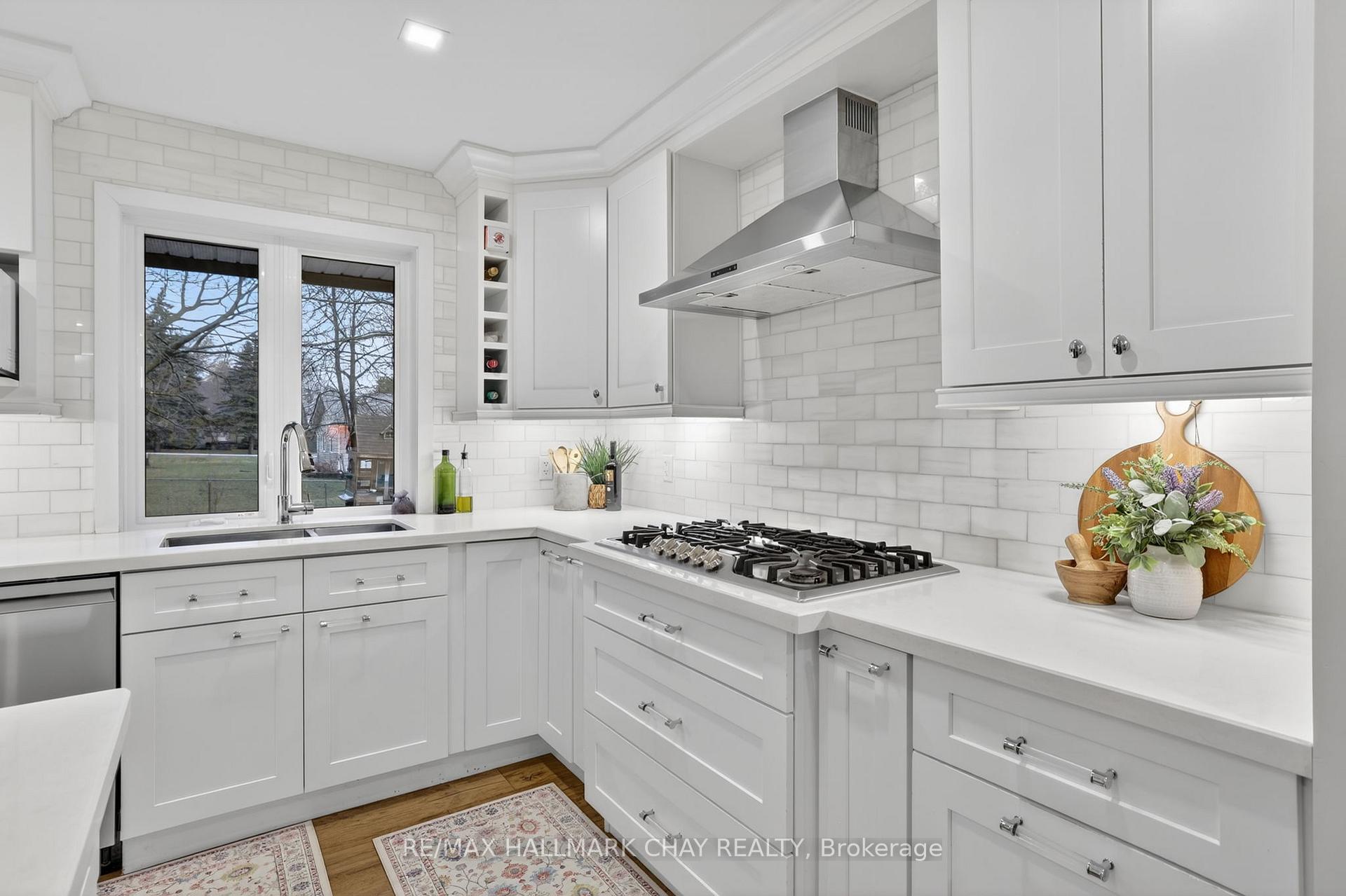 Photo 9 of 1587 Mount Albert Road, East Gwillimbury, Sharon — HOMEH