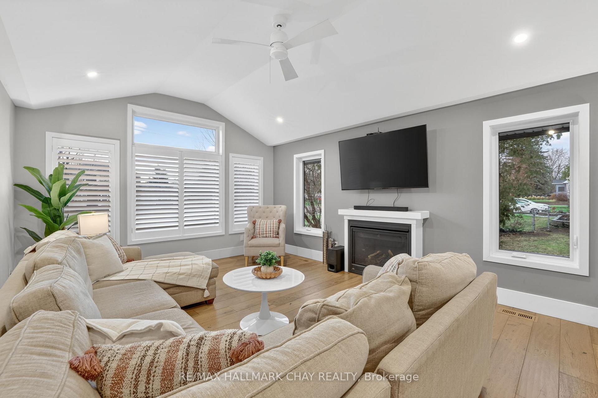 Photo 14 of 1587 Mount Albert Road, East Gwillimbury, Sharon — HOMEH