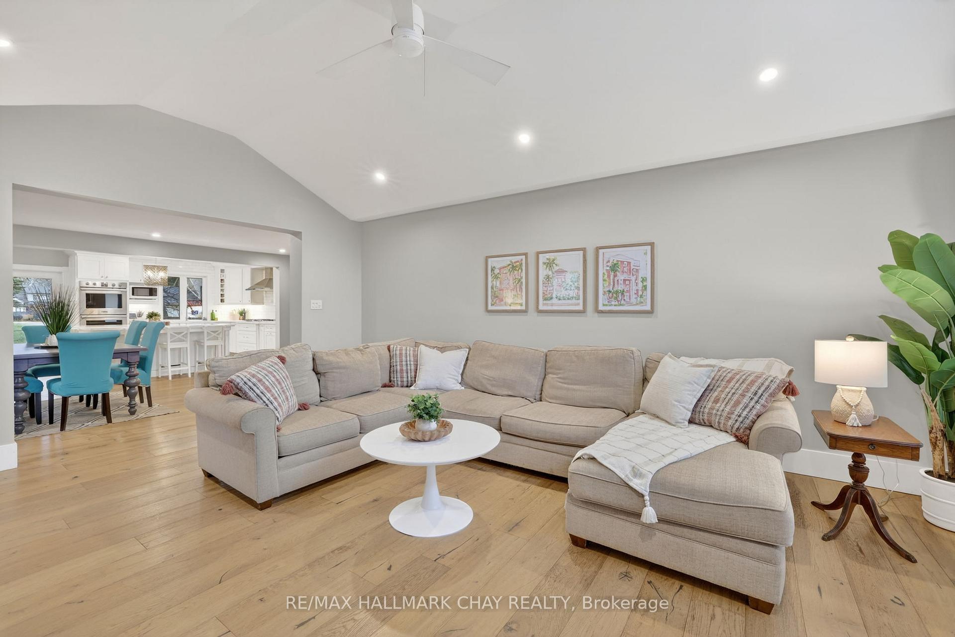 Photo 15 of 1587 Mount Albert Road, East Gwillimbury, Sharon — HOMEH