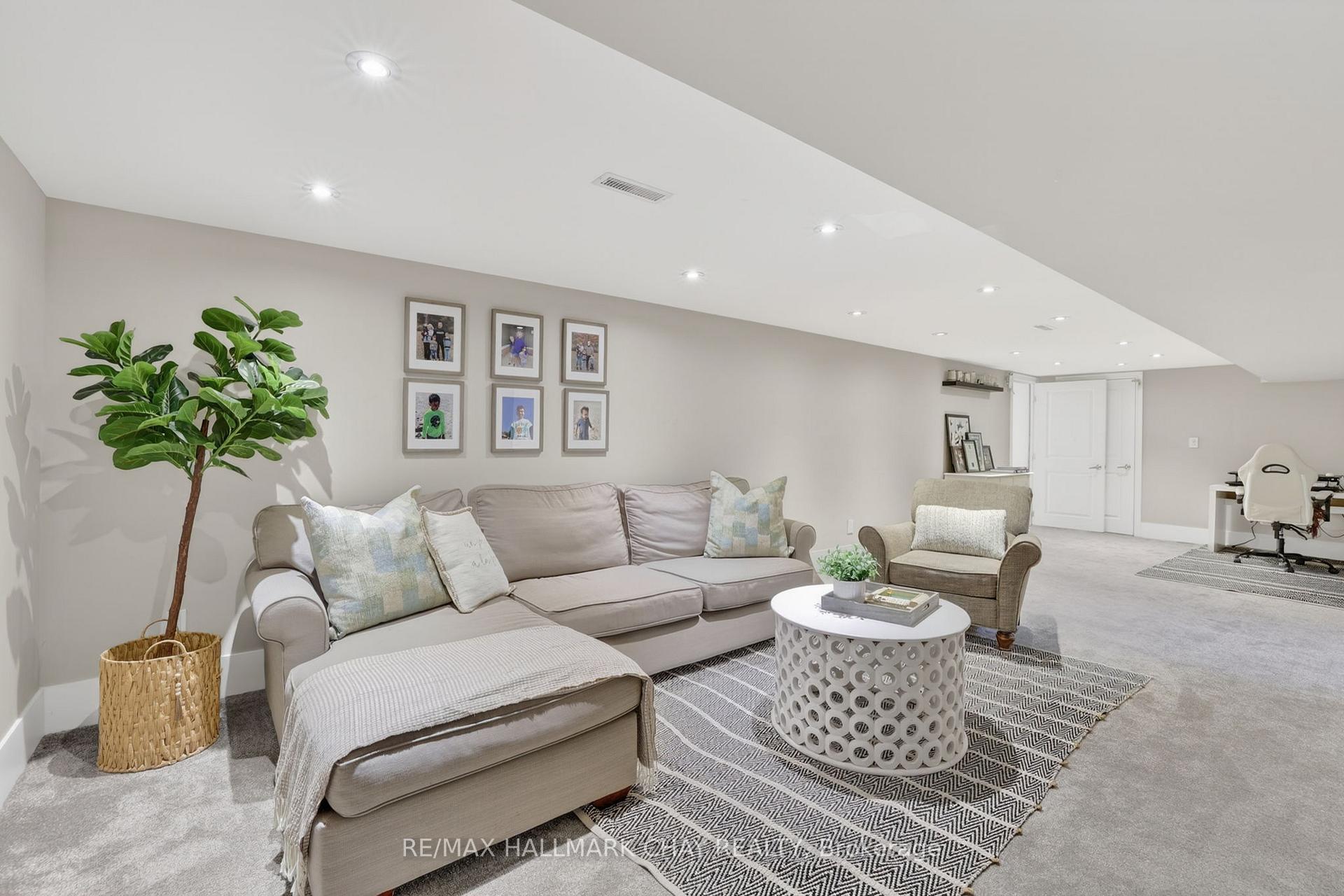Photo 25 of 1587 Mount Albert Road, East Gwillimbury, Sharon — HOMEH