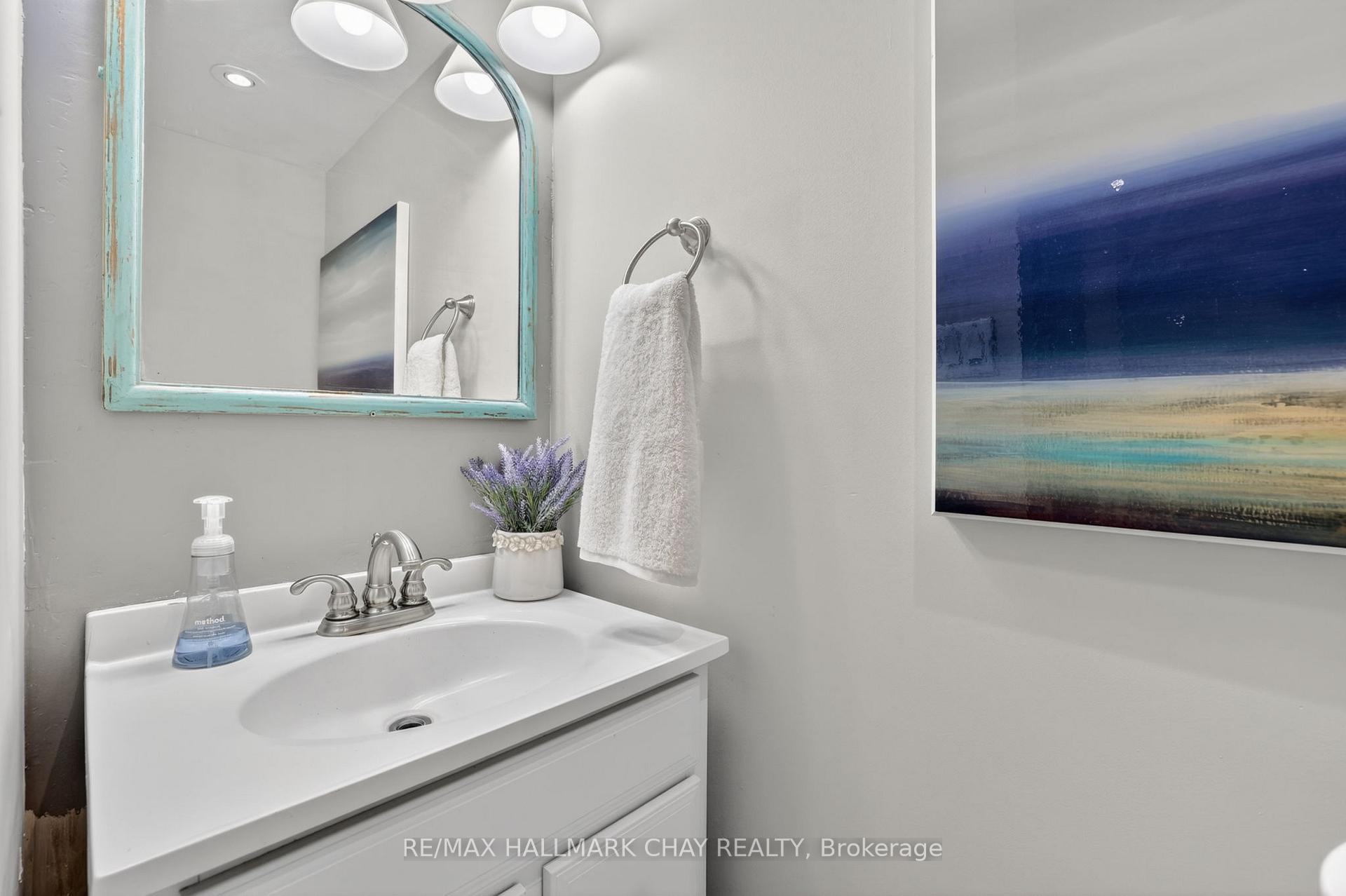Photo 30 of 1587 Mount Albert Road, East Gwillimbury, Sharon — HOMEH