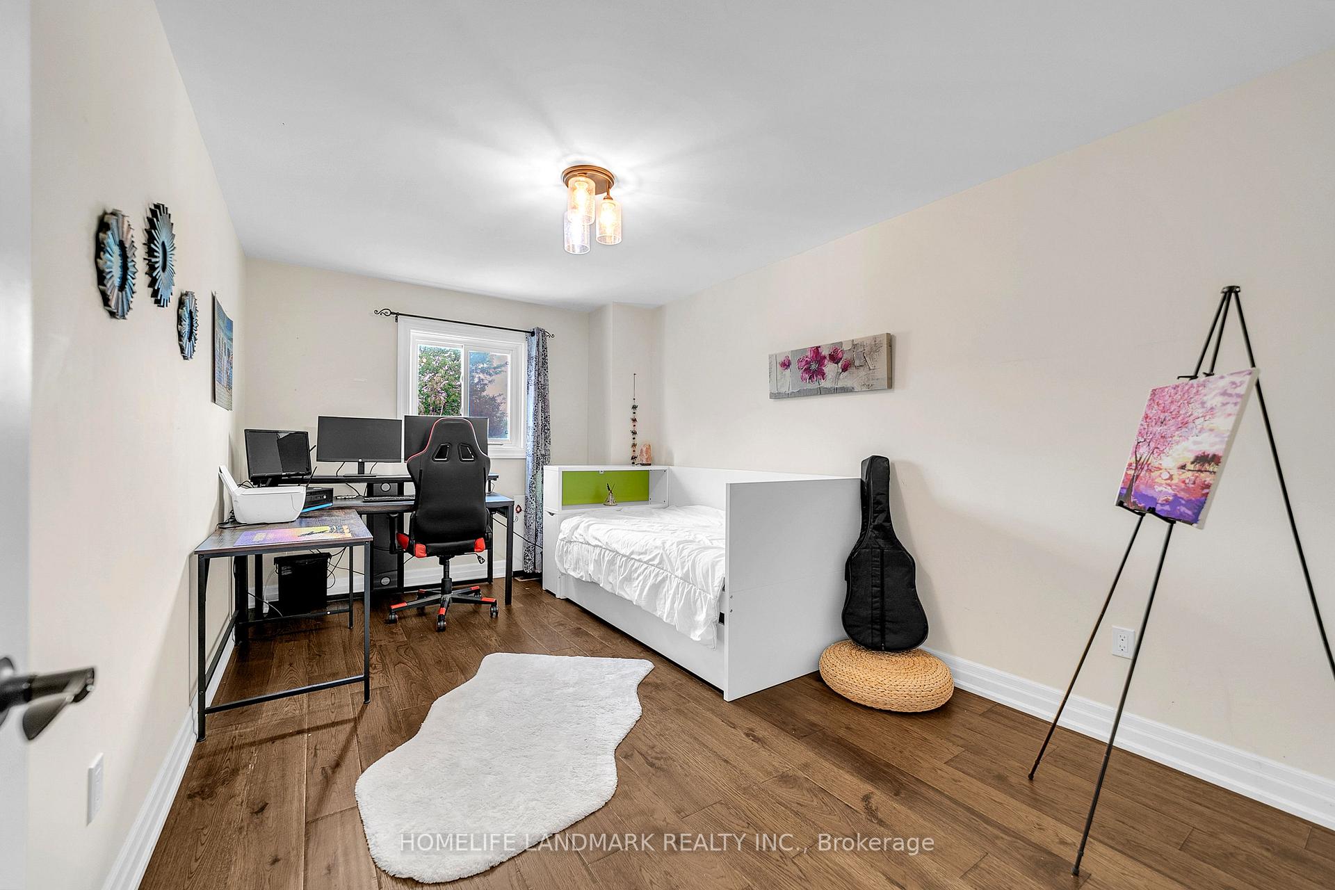 Photo 22 of 36 Coldstream Crescent, Richmond Hill, Devonsleigh — HOMEH