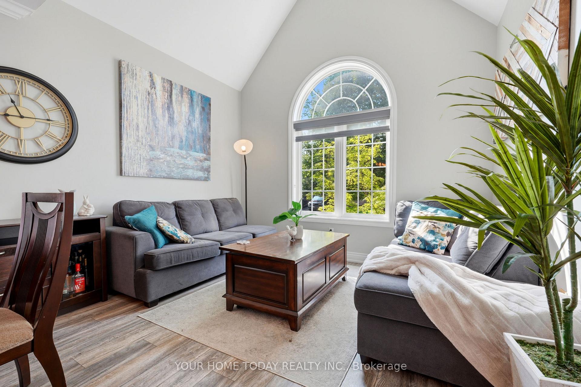 Photo 6 of 19 McNally Street, Halton Hills, Georgetown — HOMEH