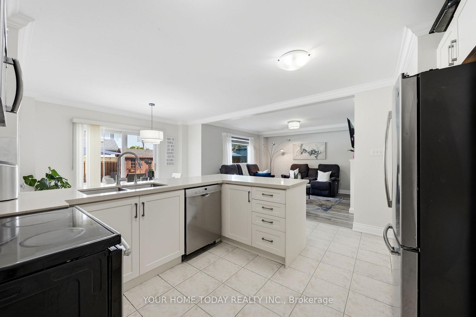 Photo 12 of 19 McNally Street, Halton Hills, Georgetown — HOMEH
