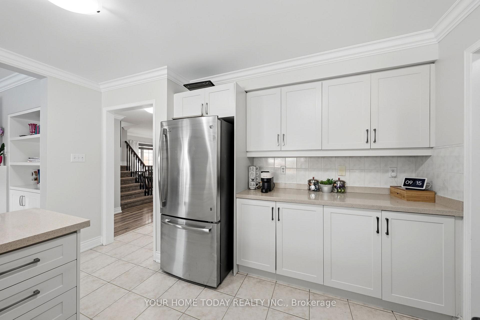 Photo 13 of 19 McNally Street, Halton Hills, Georgetown — HOMEH