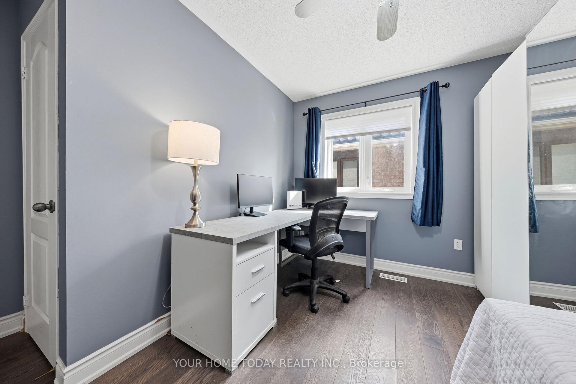 Photo 25 of 19 McNally Street, Halton Hills, Georgetown — HOMEH