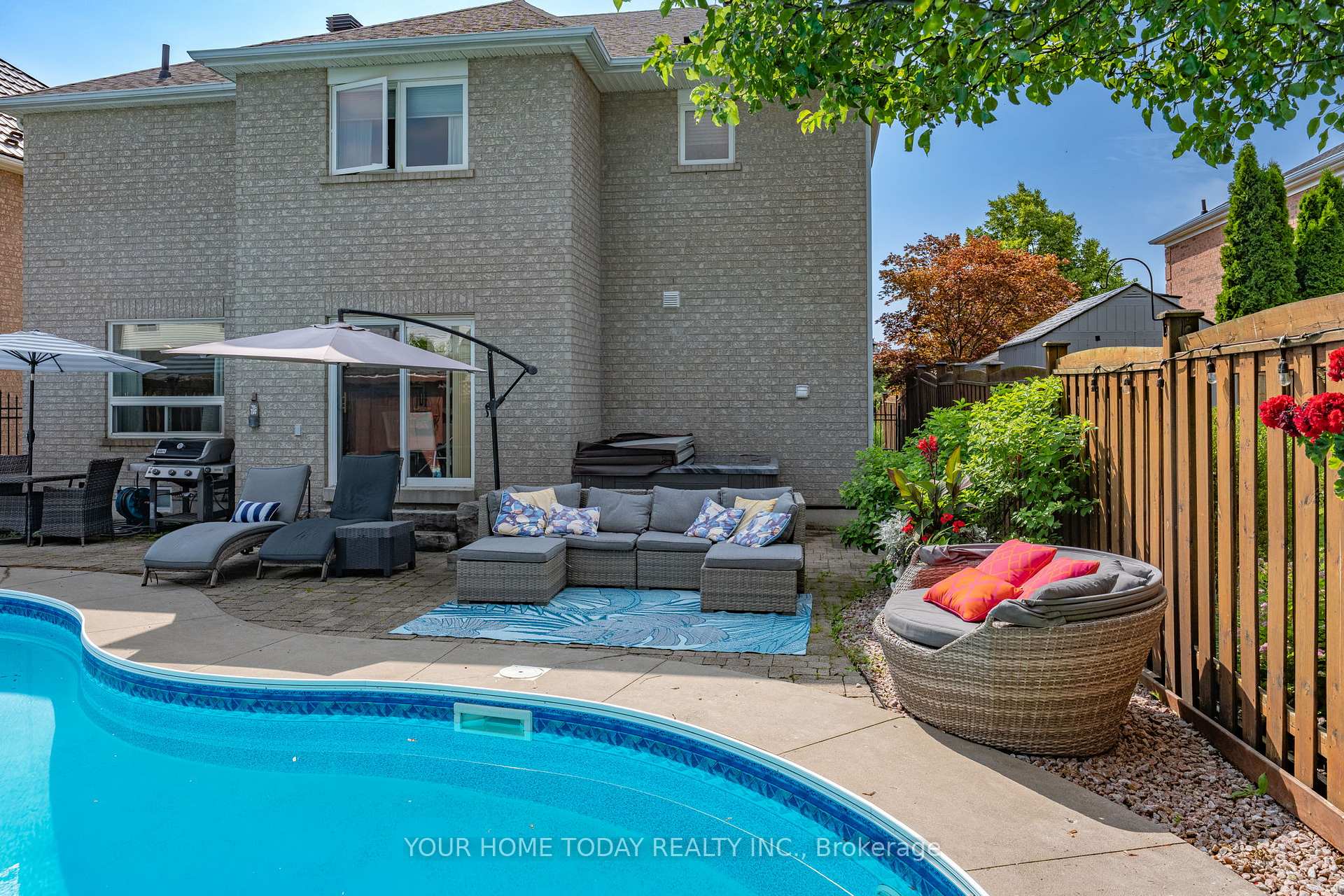 Photo 44 of 19 McNally Street, Halton Hills, Georgetown — HOMEH