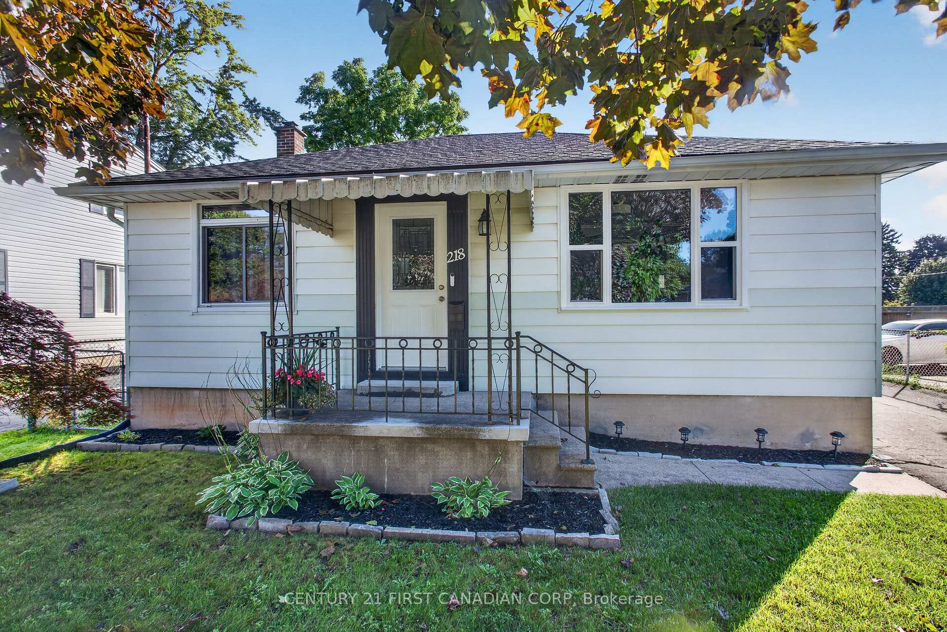 Photo of 218 Vancouver Street