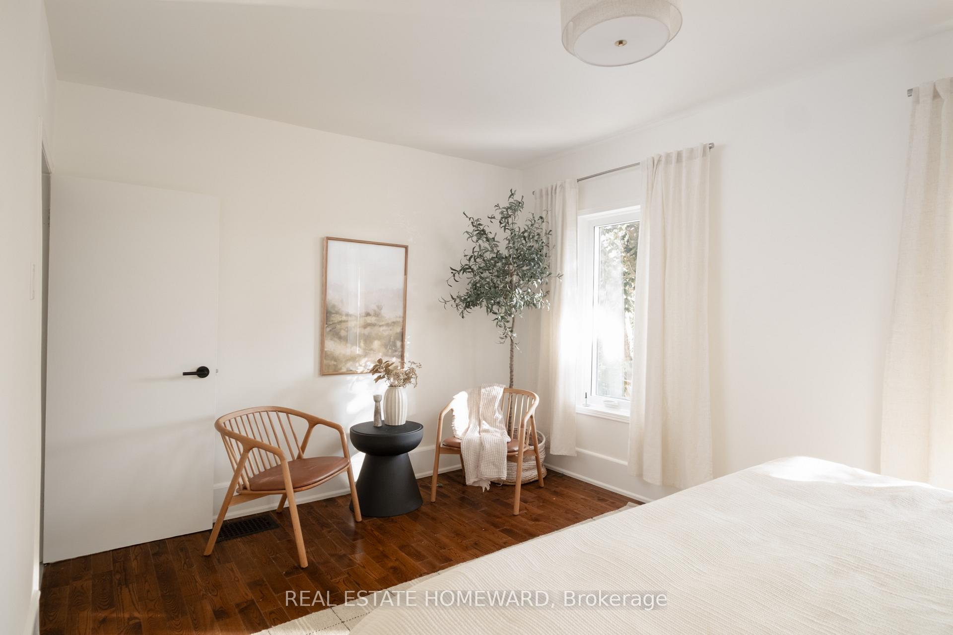 Photo 19 of 38 Poucher Street, Toronto, Blake-Jones — HOMEH