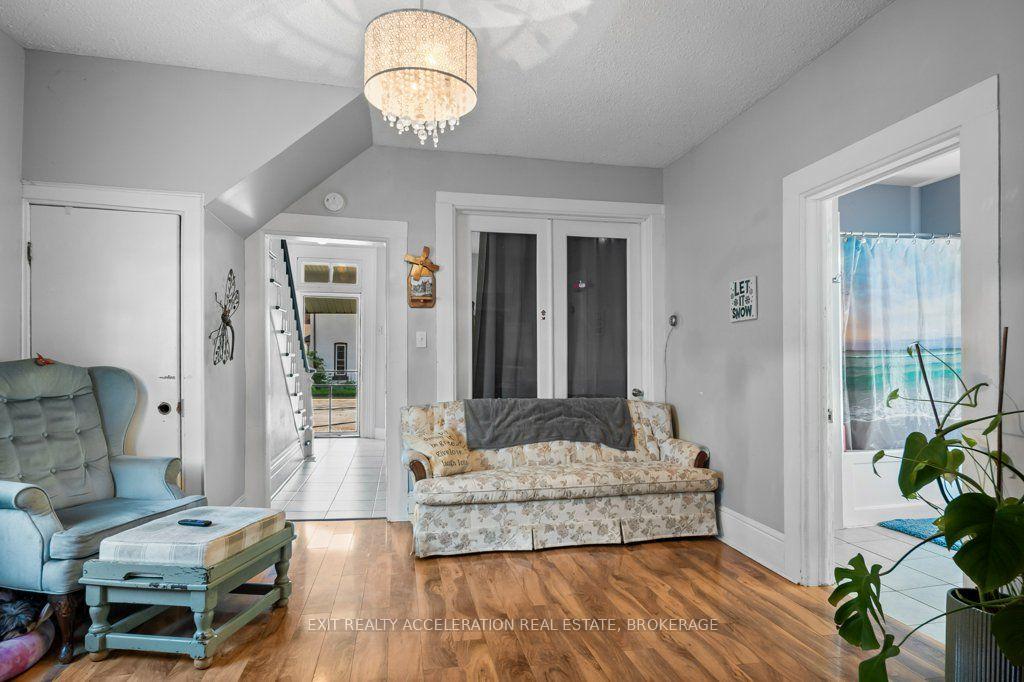 Photo 12 of 85 Mill Street, Deseronto, Deseronto (Town) — HOMEH
