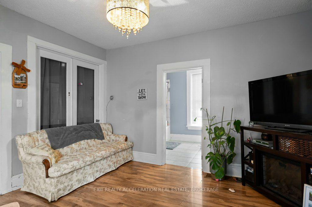 Photo 13 of 85 Mill Street, Deseronto, Deseronto (Town) — HOMEH