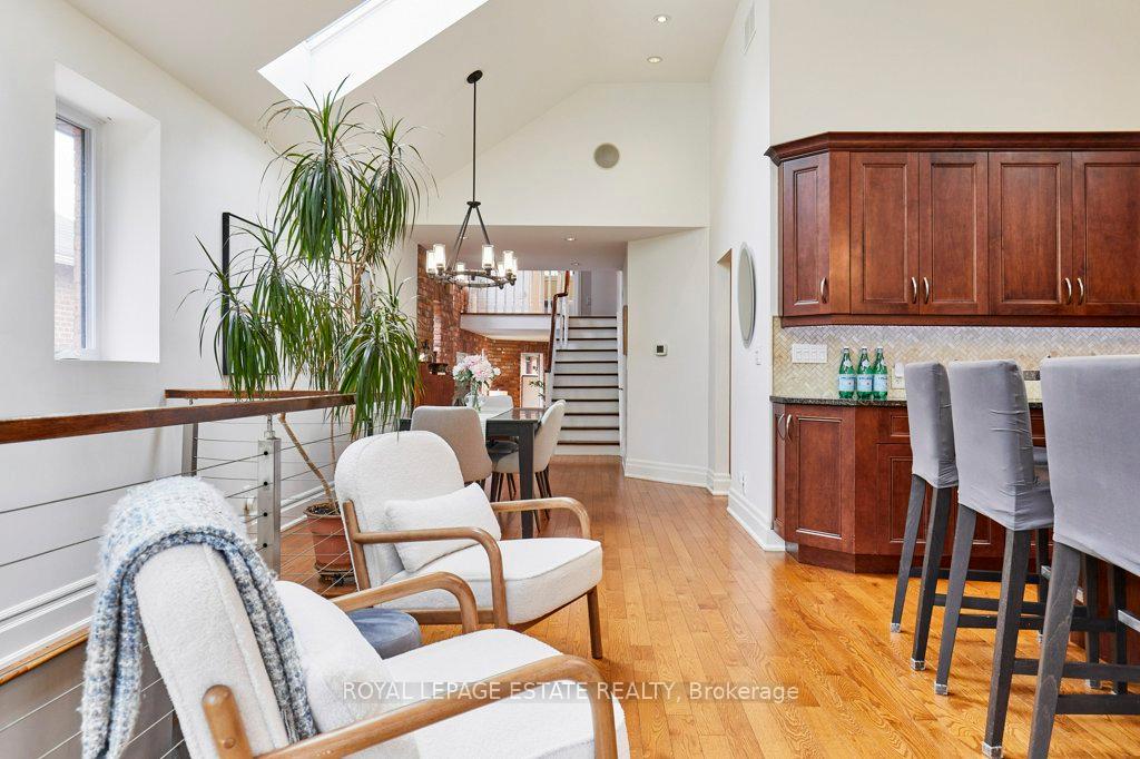 Photo 7 of 10 Queensgrove Road, Scarborough, Birchcliffe-Cliffside — HOMEH