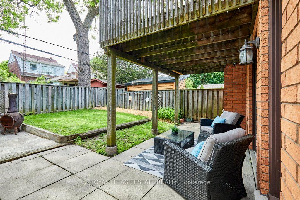 Photo 34 of 10 Queensgrove Road, Scarborough, Birchcliffe-Cliffside — HOMEH