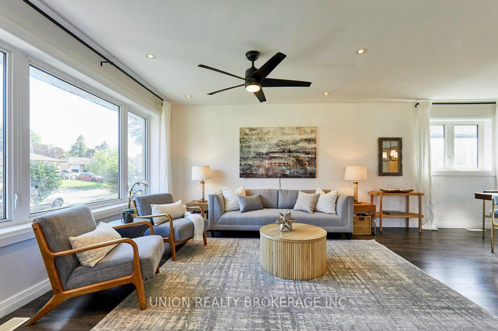 Photo 11 of 40 Rochman Boulevard, Scarborough, Woburn — HOMEH