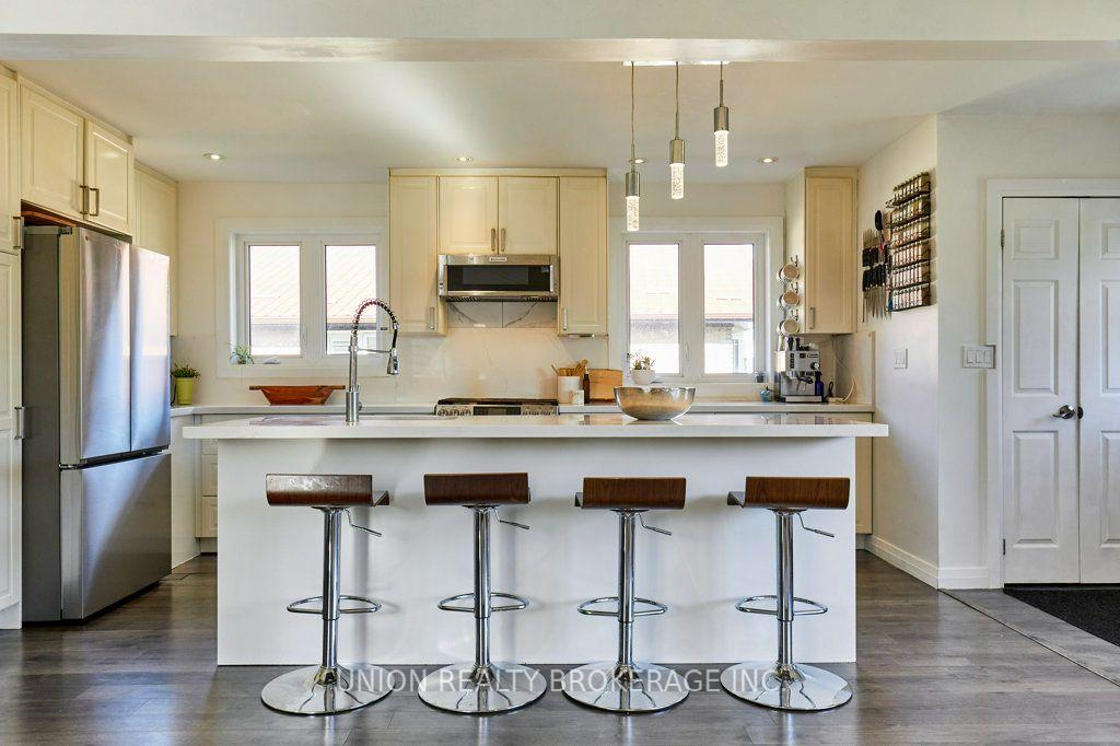 Photo 21 of 40 Rochman Boulevard, Scarborough, Woburn — HOMEH