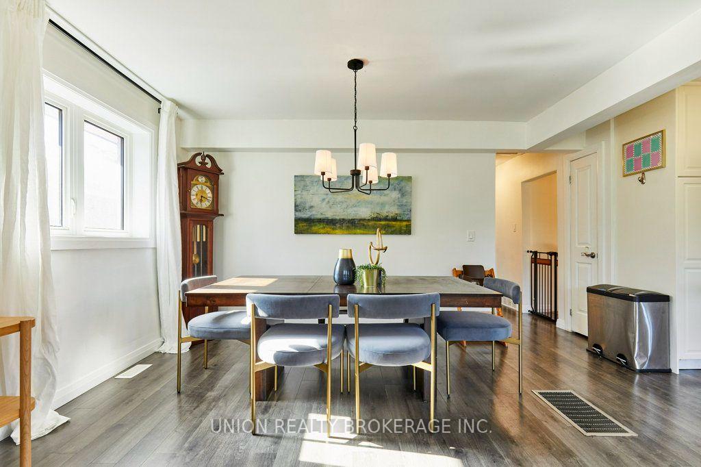 Photo 15 of 40 Rochman Boulevard, Scarborough, Woburn — HOMEH