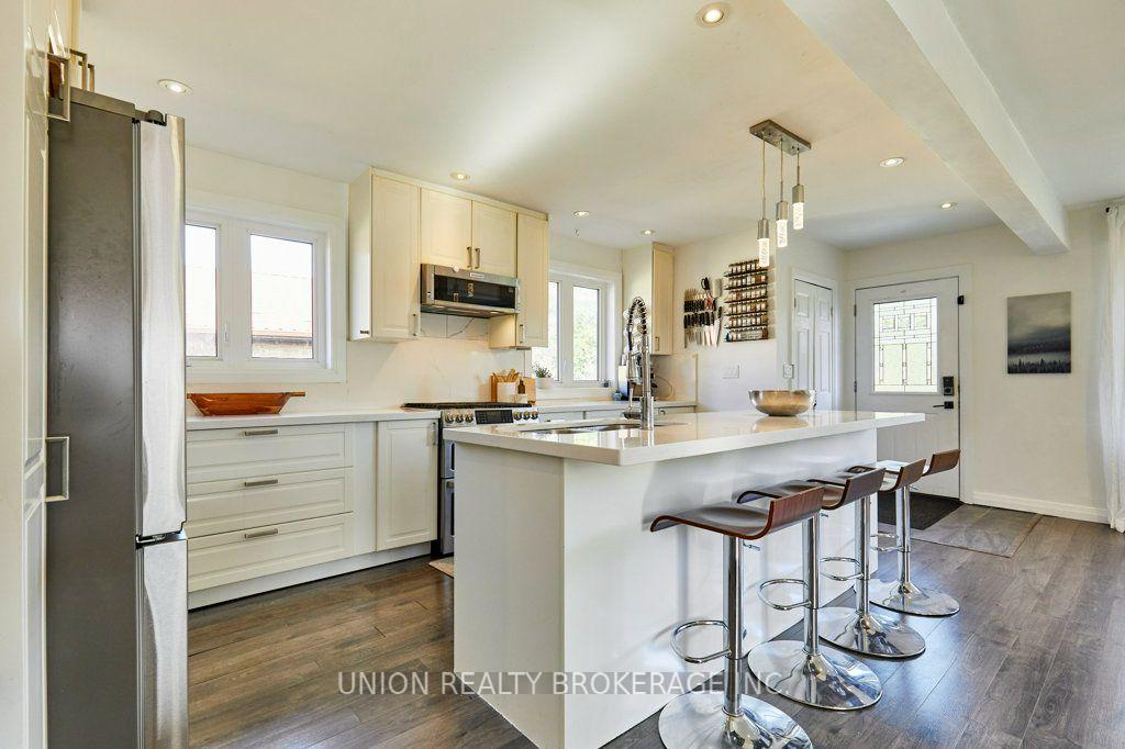 Photo 18 of 40 Rochman Boulevard, Scarborough, Woburn — HOMEH