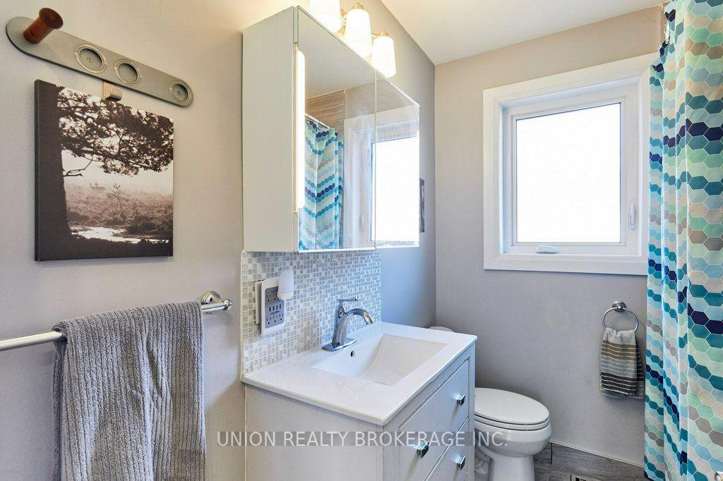 Photo 29 of 40 Rochman Boulevard, Scarborough, Woburn — HOMEH