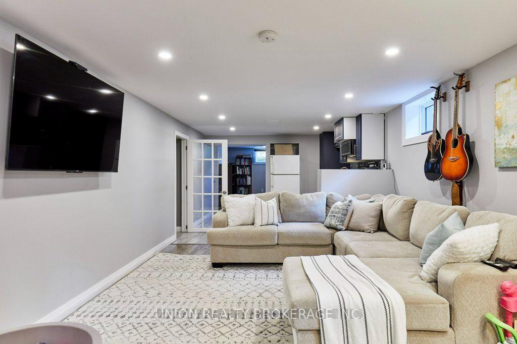 Photo 35 of 40 Rochman Boulevard, Scarborough, Woburn — HOMEH
