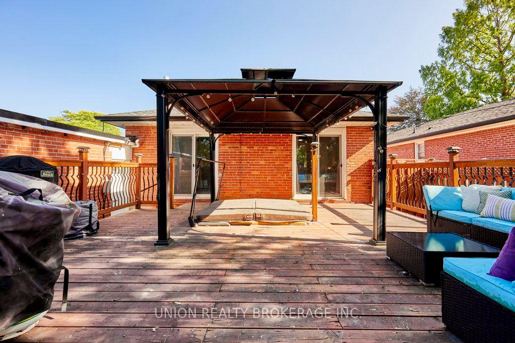 Photo 48 of 40 Rochman Boulevard, Scarborough, Woburn — HOMEH