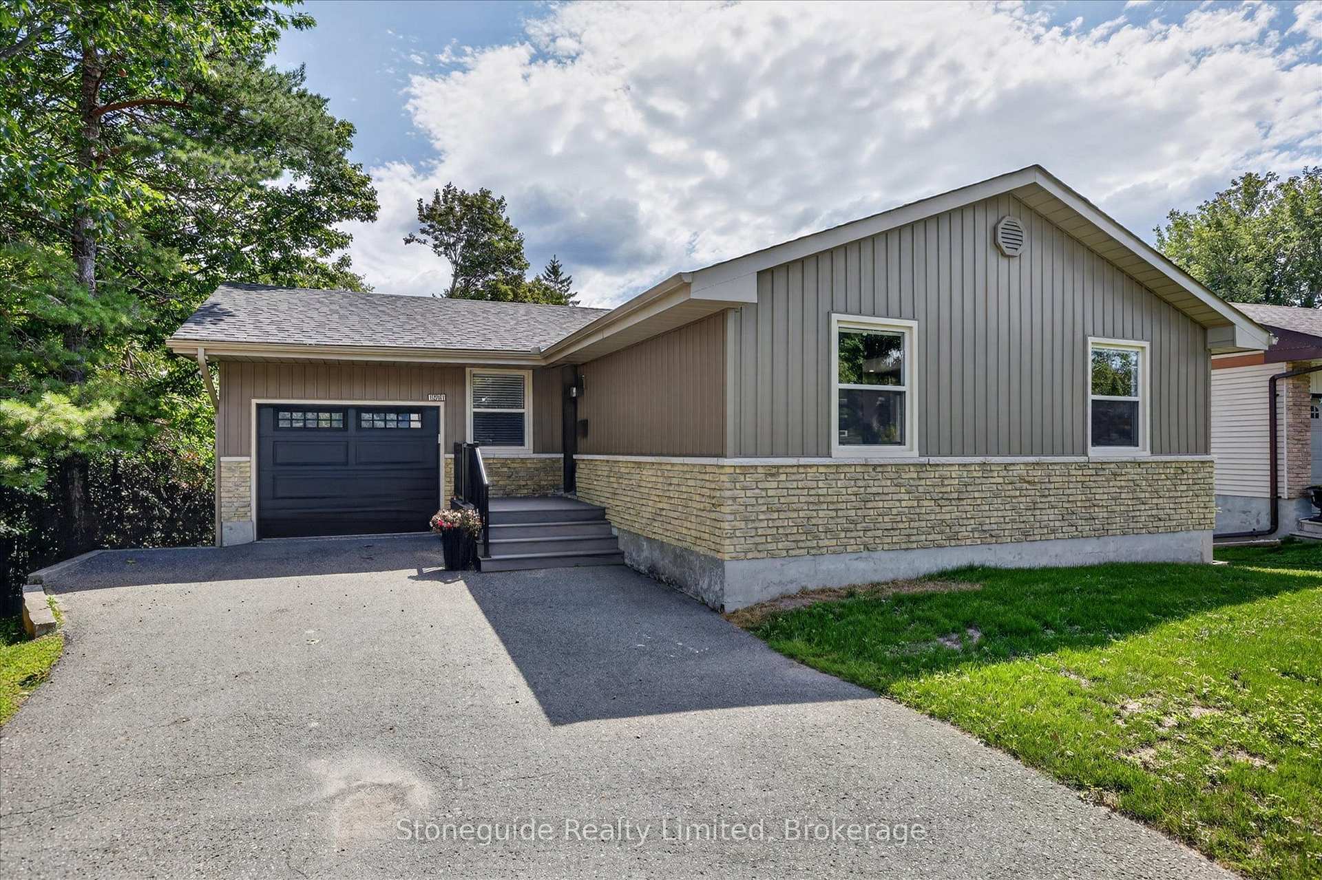 Photo 5 of 1261 Pulpit Road, Peterborough, Monaghan Ward 2 — HOMEH