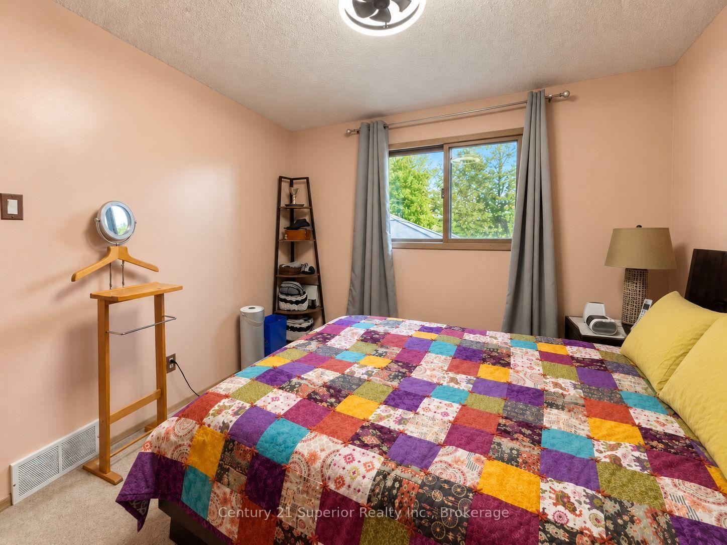Photo 22 of 474 Brock Street E, Thunder Bay, Westfort — HOMEH